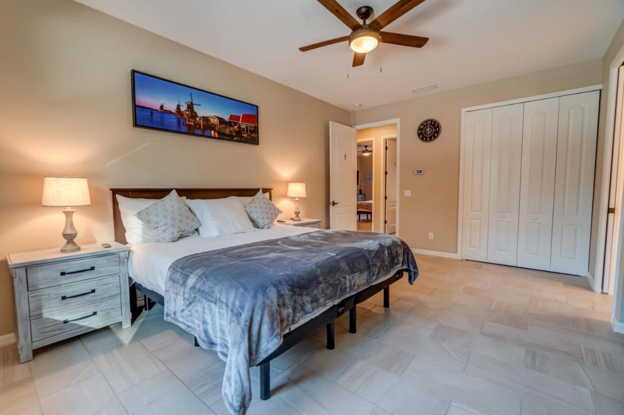 Short Term Vacation Rental Luxury B&B Cth Englewood Zewnętrze zdjęcie